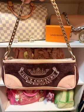 Juicy Couture P&G baguette bag